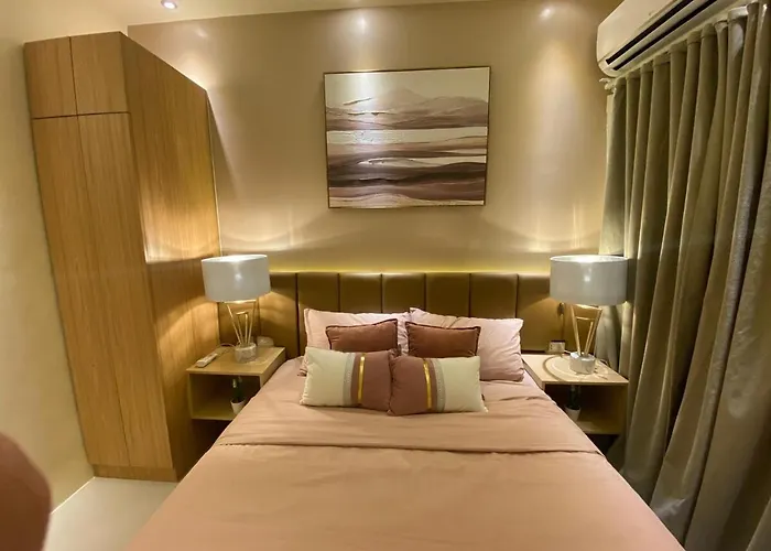 Hallin Bay Modern 1br With Balcony Manila